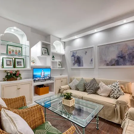 2045 Golden Steps From The Sea Apartamento Marbella